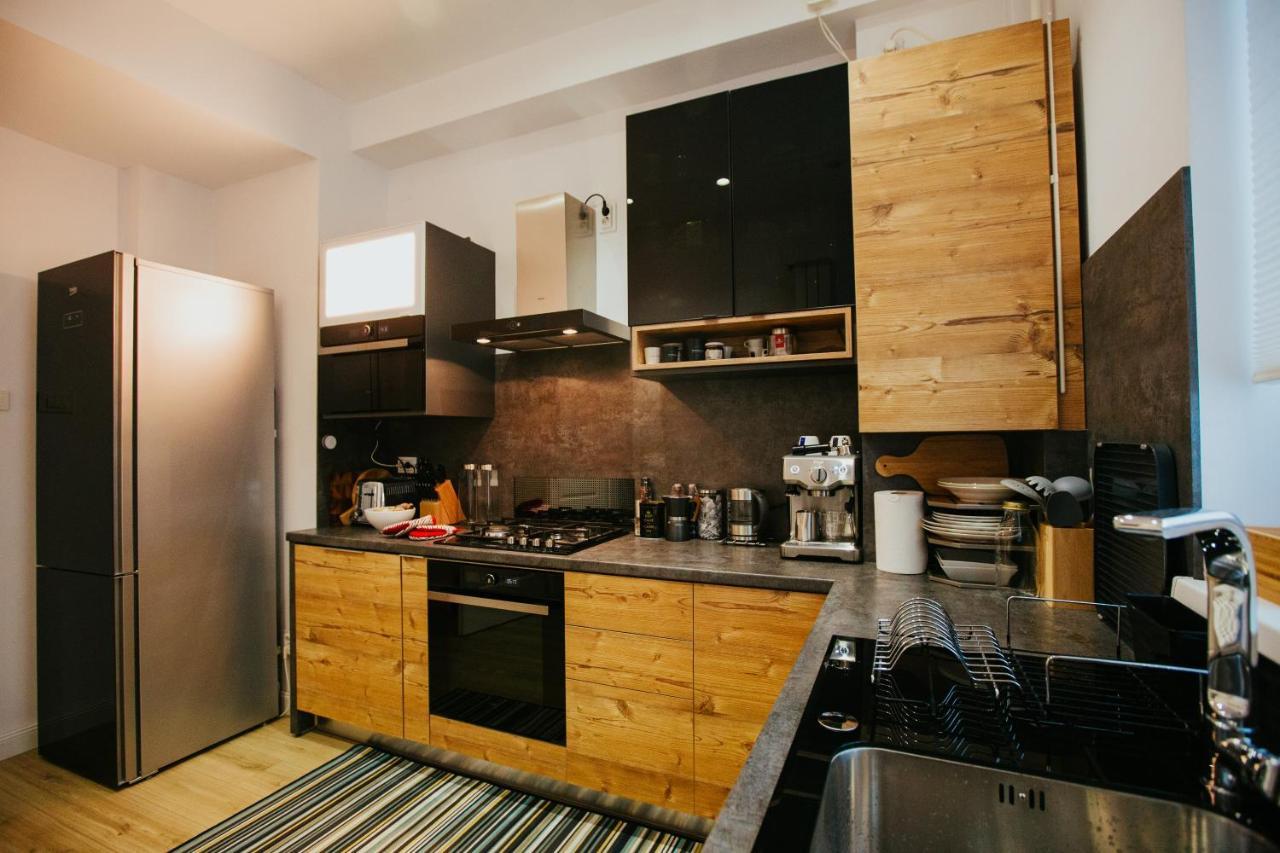 Color Apartments Corneliu Coposu 1A Street Bukarest Exterior foto