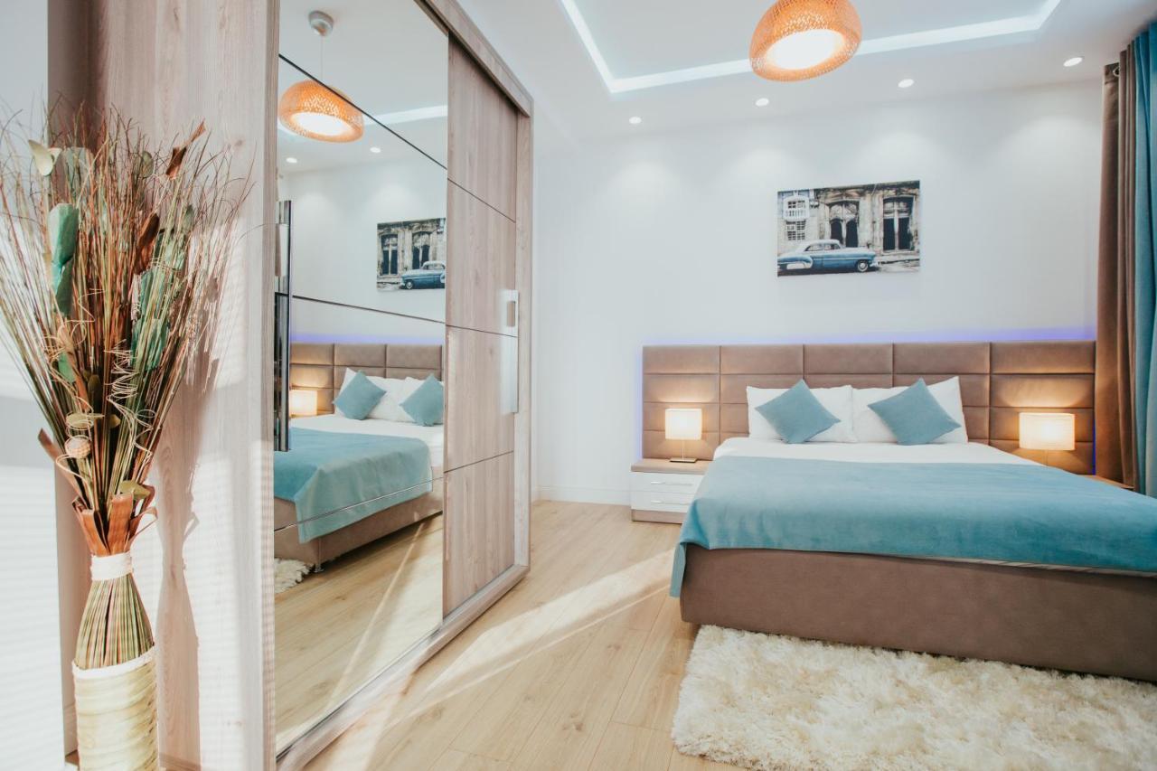 Color Apartments Corneliu Coposu 1A Street Bukarest Exterior foto