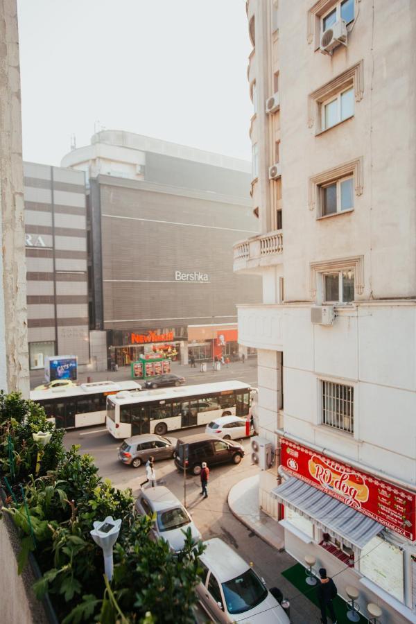 Color Apartments Corneliu Coposu 1A Street Bukarest Exterior foto